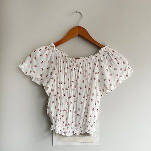 Brandy Melville Off the Shoulder Floral Top